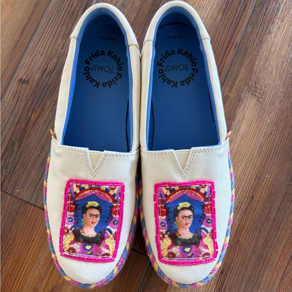 Toms Women's Espadrilles with Frida Kahlo Design - Cream and Pink